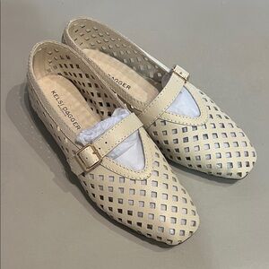 Kelsi Dagger Beige Cutout Flats